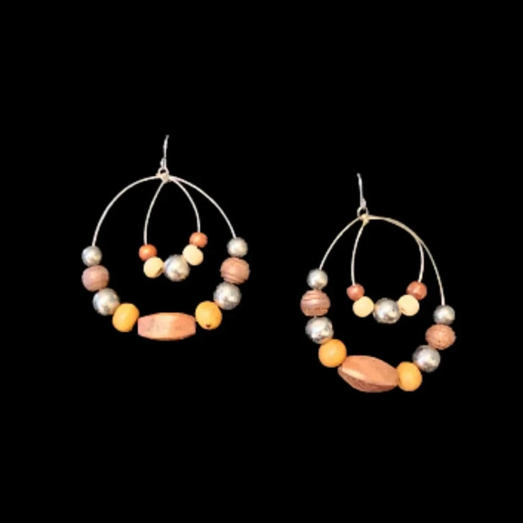 Beaded earrings 2" diameter - Picture 1 of 2